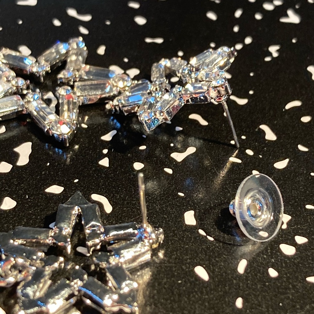 Big Star Rhinestone Party Earrings - Picture 4 of 4